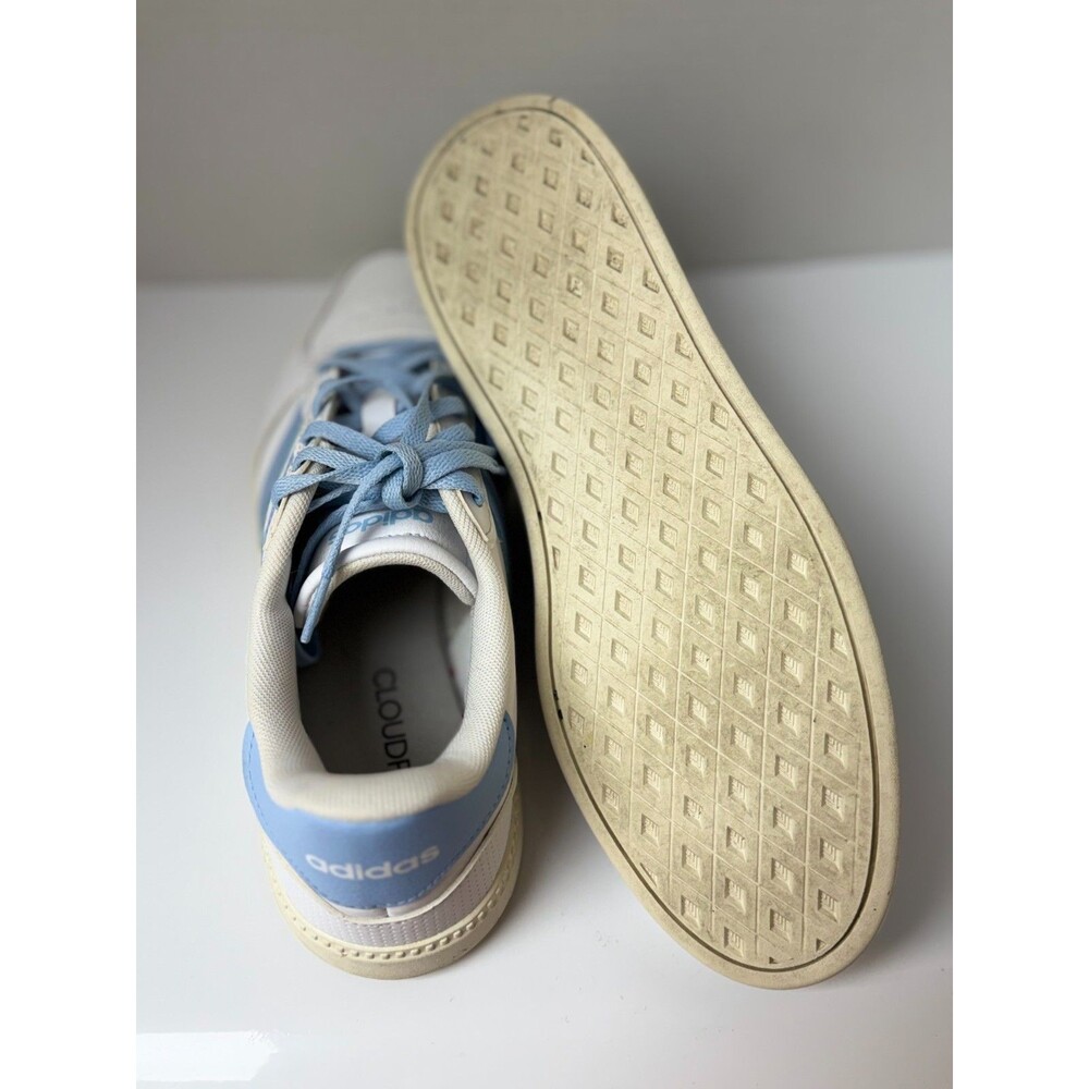 adidas Breaknet Sleek in white + baby blue 🩵 - Picture 10 of 12